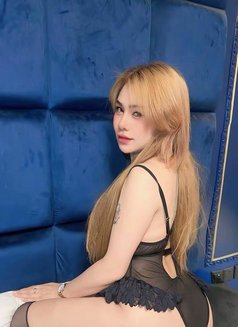 Ammy - escort in Riyadh Photo 3 of 8