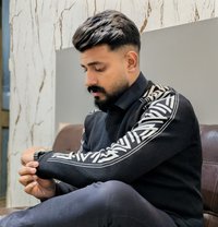 Ammy Hadi - Male escort in Lahore