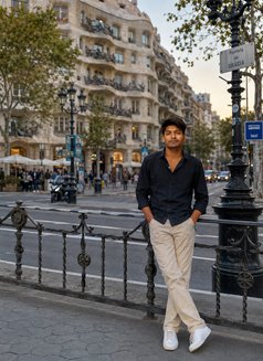 Ammy - Acompañantes masculino in New Delhi Photo 3 of 9