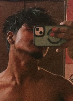 Ammy - Acompañantes masculino in New Delhi Photo 8 of 9