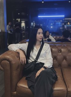 Anny - escort in Chiang Mai Photo 1 of 10
