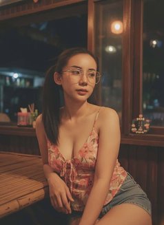 Anny - escort in Chiang Mai Photo 9 of 10