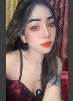 Nicky - puta in Khobar Photo 1 of 3