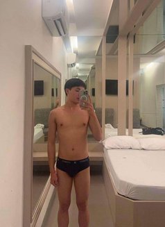 Ammy - Male escort in Dubai Photo 1 of 8