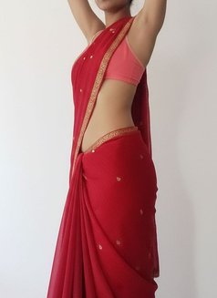 Ammyy - Acompañantes masculino in Bangalore Photo 2 of 4
