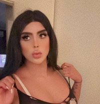 الكيكة Amon in RIYADH - Transsexual escort in Riyadh Photo 27 of 28