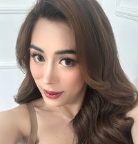 FULLY FUNCTIONAL NO DRAMA! 5 . - Transsexual escort in Singapore