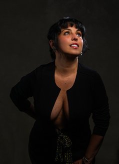 Amora - escort in São Paulo Photo 3 of 4