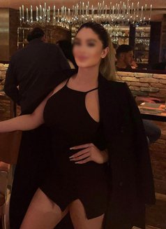 Amora, Full Service - escort in Dubai Photo 2 of 8