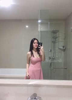 Amora - escort in Jakarta Photo 7 of 14