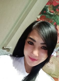 Amora - escort in Surabaya Photo 6 of 15