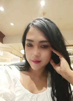 Amora - escort in Surabaya Photo 9 of 15