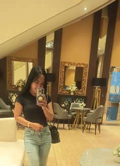 Amora - escort in Surabaya Photo 15 of 15