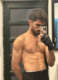 Amorlil - Male escort in Riyadh Photo 4 of 5