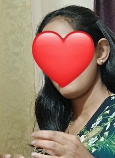 Amrin Khan Independent Model - puta in Chennai Photo 1 of 4