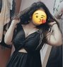 ꧁ Amrita Cam Show and Real Meet ❣️꧂, - escort in Chennai Photo 1 of 1