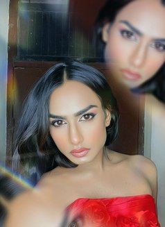 Amrita - Transsexual escort in Kanpur Photo 2 of 7