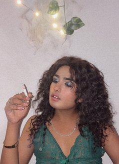 Amrita - Transsexual escort in Kanpur Photo 7 of 8