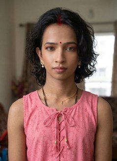 Amrita - Transsexual escort in Greater Noida Photo 6 of 15