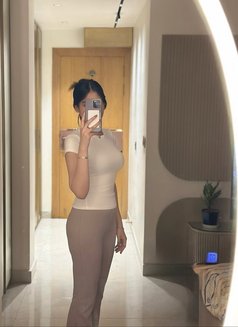 Amrita Indian Model - escort in Ajmān Photo 2 of 4