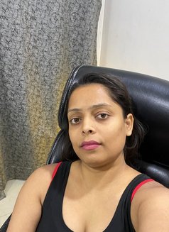 Amrita Only for Cam - adult performer in Hyderabad Photo 10 of 26