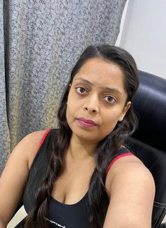 Amrita Only for Cam - adult performer in Hyderabad Photo 12 of 26