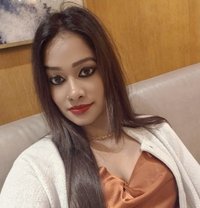 Amrita Sengupta - puta in Kolkata