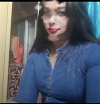 Amrita Sengupta - puta in Kolkata
