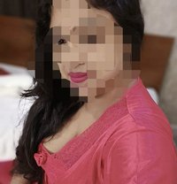 Amrita Sengupta - puta in Kolkata Photo 12 of 12
