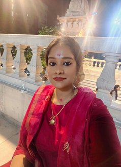 Abhi only cam service available - escort in Kolkata Photo 8 of 11