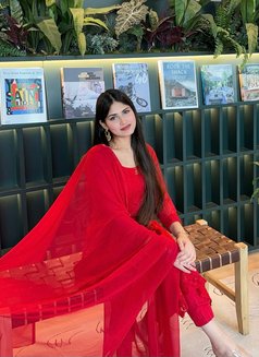 Amrita Skinny Model - escort in Dubai Photo 5 of 7