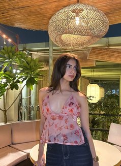Amudha - escort in Kochi Photo 2 of 3