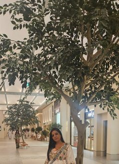 Amuktha - escort in Hyderabad Photo 1 of 7