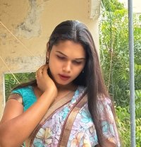 Amulya am indipendent - puta in Hyderabad Photo 2 of 2