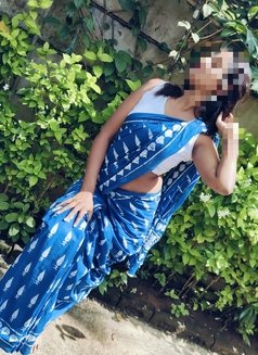 Amulya - escort in Bangalore Photo 1 of 5