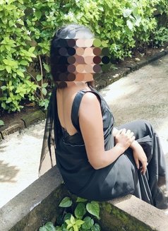 Amulya - escort in Bangalore Photo 2 of 5