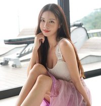 Amy - escort in Suzhou Photo 6 of 6