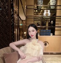 Amy - Transsexual escort in Tokyo