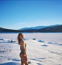Amy - Transsexual escort in Manila