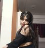 Amy - Transsexual escort in Hyderabad Photo 17 of 24
