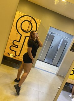 Amy Latina 🇨🇴 - Masajista in Dubai Photo 10 of 10