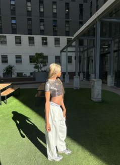 Amy - Transsexual escort in Cape Town Photo 2 of 4