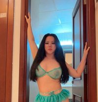 Amy Squirt Back - escort in Dubai