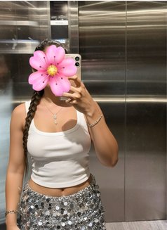 Amy independent - escort in Colombo Photo 1 of 3