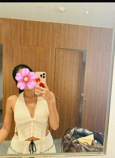 Amy independent - escort in Colombo Photo 2 of 3