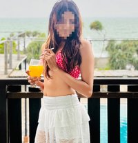 Amy - escort in Colombo