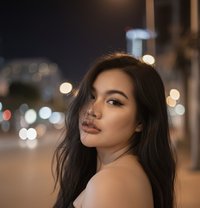 Amy - escort in Al Manama