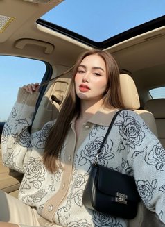 Amy - escort in Bangkok Photo 6 of 7