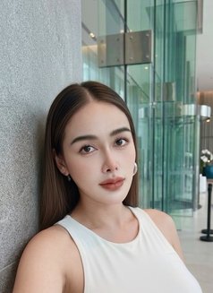 Amy - escort in Bangkok Photo 3 of 16