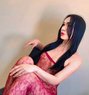 Annie - Transsexual escort in Muscat Photo 4 of 9
